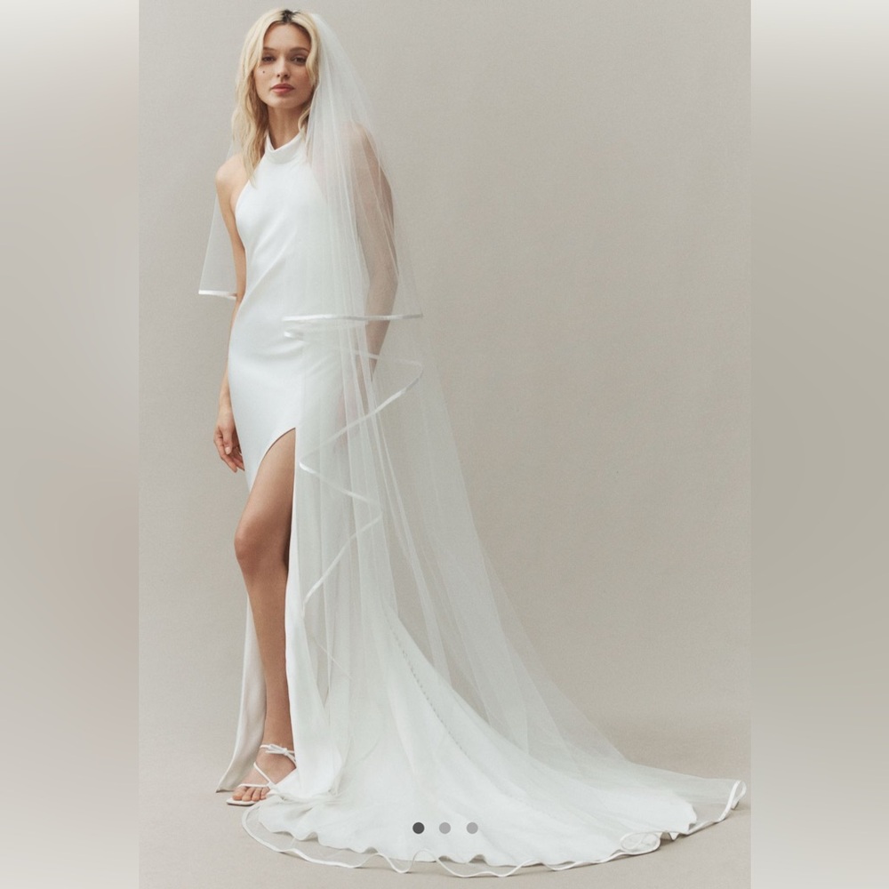 Ofrenda Kepler Satin Trim Chapel Veil